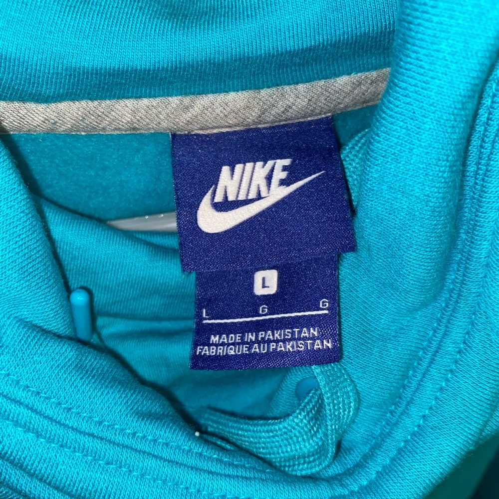 Nike sweater